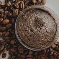 Biologische Intensieve exfoliërende koffie- en suikerscrub