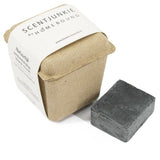 Natuurlijk amberblokje in een doosje Black Musk