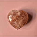Moonlight Gemstones Fire Quartz hart edelsteen, roze transparant met hematoïde insluitsels