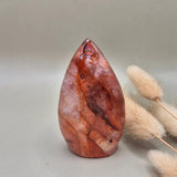 Edelsteen Fire Quartz Flame, polished pink-red quartz crystal, 7–9 cm, Moonlight Gemstones