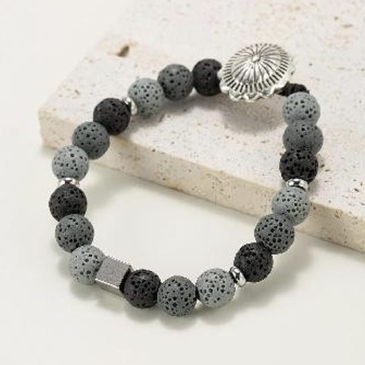 Ronde kralenarmbanden in zwart en grijs getinte natuurlijke lavasteen