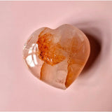 Grote fire quartz hart edelsteen met hematoïde insluitsels, Moonlight Gemstones