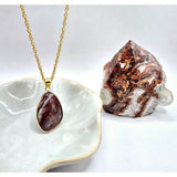 Goudkleurige agaat ketting met 25 mm druppelvormige hanger