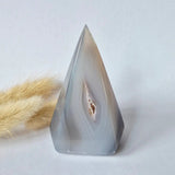 Druzy Grijze Agaat Diamant Staande Edelsteen Kristal - 169g