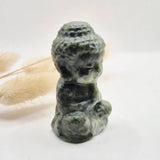 Edelsteen Groene Jade Buddha 5 cm, hand-carved green jade figurine