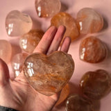 Moonlight Gemstones grote vuurkwarts harten, hematoïde kwarts, transparante oranjebruine kristalhartjes