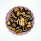 Kristal Tijgeroog edelstenen getrommeld 3-4 cm van Moonlight Gemstones in roze schaal, 25 stuks