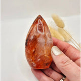 Edelsteen Fire Quartz Flame gemstone, 7–9 cm, orange-red polished teardrop, Moonlight Gemstones