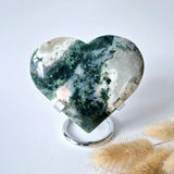 Grote druzy mosagaat hart edelsteen op metalen standaard, Moonlight Gemstones - 227gram
