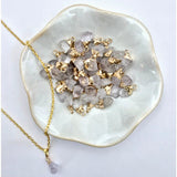 Goudkleurige ketting met ruwe bergkristal hanger (1 cm), Moonlight Gemstones