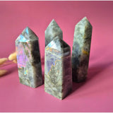 Labradoriet XL toren set van 4 met regenboogflash in paars/oranje van Moonlight Gemstones