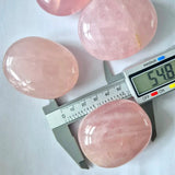 Rozenkwarts Jumbo Trommelsteen / Handsteen, roze gepolijste stenen, 4 stuks