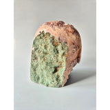 Moonlight Gemstones XXL pink amethyst druzy geode freeform, 3180 g, with green matrix.