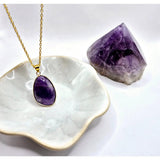 Goudkleurige amethist ketting met 25mm hanger, paarse edelsteen op gouden kettinkje