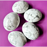 Kristal Howlite palmstones by Moonlight Gemstones, white with gray veining, stress-relief crystals, set of 6