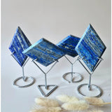 Lapis lazuli ruit op standaard (4 stuks) – blauwe edelsteen op metalen standaards