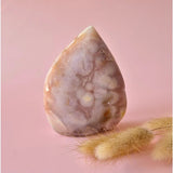 Moonlight Gemstones Druzy roze amethyst freeform stone with soft energy
