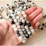 Edelsteen armband met 8mm ronde kralen van rutielkwarts met zwarte tourmalijn-inclusies