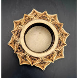 Houten bolhouder in lotusvorm met centrale ring, natuurlijke houtkleur, Moonlight Gemstones