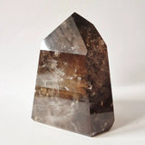 Rookkwarts Toren, 642 g, hoogwaardige smoky quartz met diepe insluitingen.