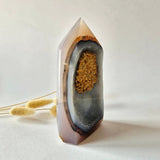 Druzy Agaat Toren uit Uruguay #101 – 488 gram | Natuurlijke Geode Edelsteen