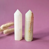Moonlight Gemstones Edelsteen Afghan Jade Toren, 8–10 cm, two white jade towers with brown side seam
