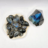 Goudkleurige Labradoriet ketting met opvallende 25 mm hanger van Moonlight Gemstones