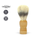 Green-goose Houten Scheerkwast wooden shaving brush with light bristles and natural wood handle.