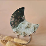 Moonlight Gemstones XL mosagaat maan op standaard, groene bovenkant en witte druzy onderkant, 183 g