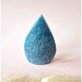 Moonlight Gemstones Blauwe Apatiet druppelvormige staande edelsteen kristal