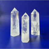 Bergkristal toren obelisken, set van 3, heldere kristallen, Moonlight Gemstones