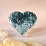 Moonlight Gemstones mosagaat druzy hart op metalen standaard, groen met witte aders, 130–150 g