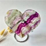Regenboog Fluoriet Hart van Moonlight Gemstones, natuurlijk gepolijst edelsteenhart, uniek exemplaar