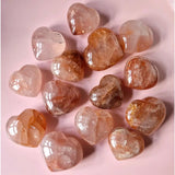 Grote Fire Quartz Harten, hematoïde kwarts, Moonlight Gemstones – 15 roze/oranje kristalharten