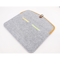 Vilt Tablethoes | 34x21 cm | Licht Grijs
